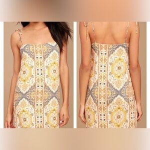 Lulus Women's Sugar Town Peach Print Shift Dress Size Extra Small